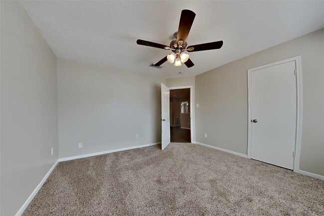 Building Photo - 12618 Duchess Ln