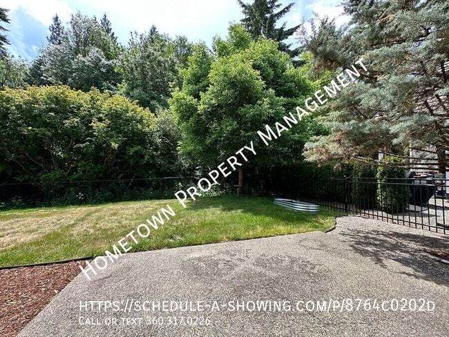 Building Photo - 7301 Ashdown Ln SE