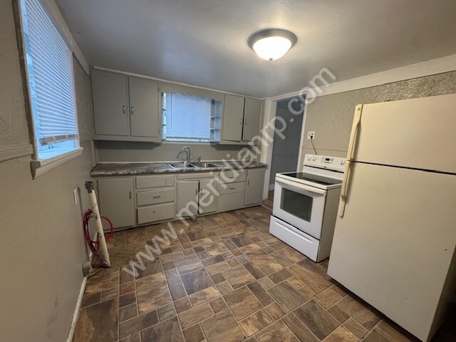 Building Photo - 2250 Chestnut St