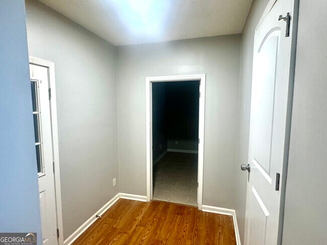 Building Photo - 4288 Trotters Ln NE