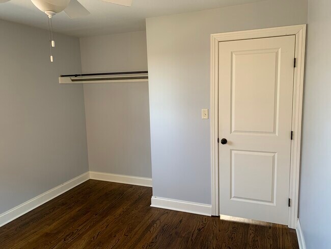 Building Photo - 5014 E 71st St