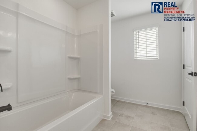 Building Photo - BRAND NEW luxury 5BD 4BA home w/ neighborhood pool! Triple Rockvale Schools! Internet included!