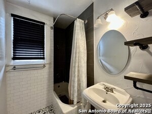 Building Photo - 1227 Willow St