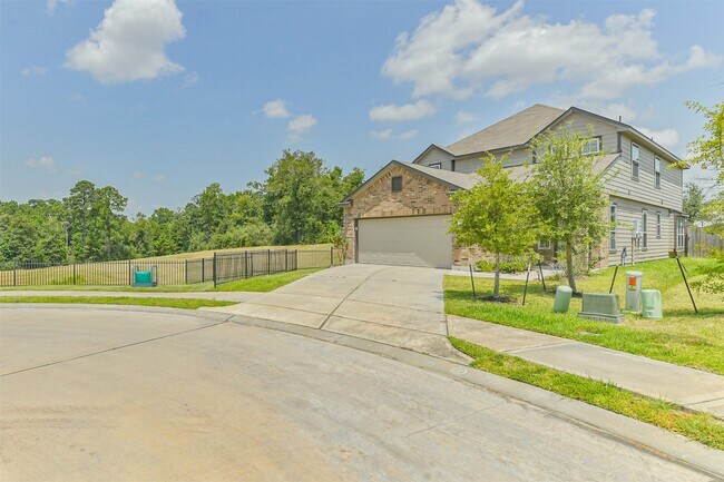 Building Photo - 2934 Lawrence Pk Ct