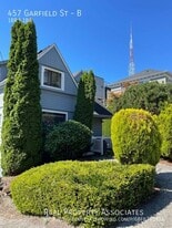 Building Photo - 457 Garfield St