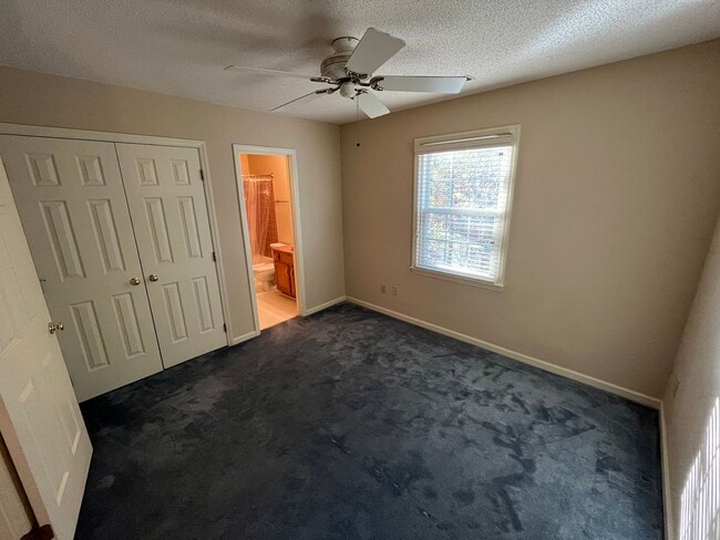 Building Photo - Exceptionally Located 3BD, 2.5BA Cary Home...
