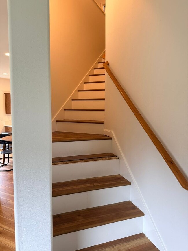 Building Photo - Lovely 4 Bedroom Home in Philomath
