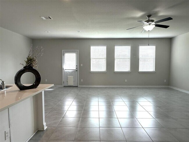 Building Photo - 5989 Malta Cir