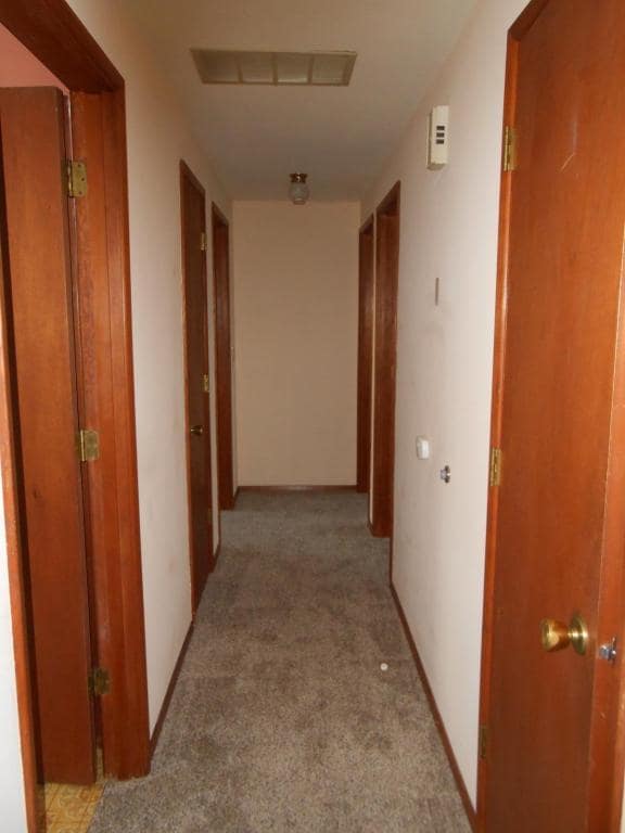 Building Photo - 2860 Willow Dr