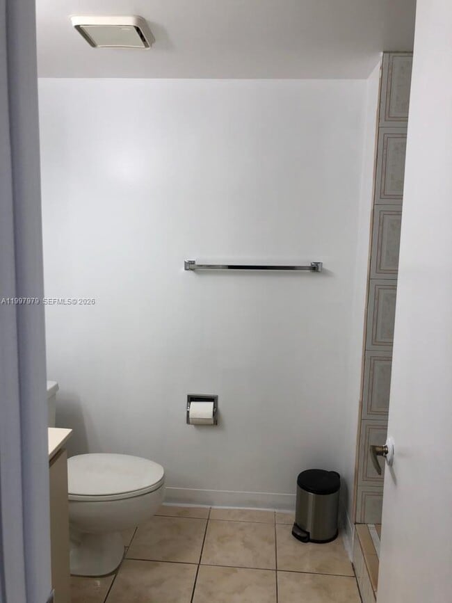 Building Photo - 10241 NW 9th St Cir