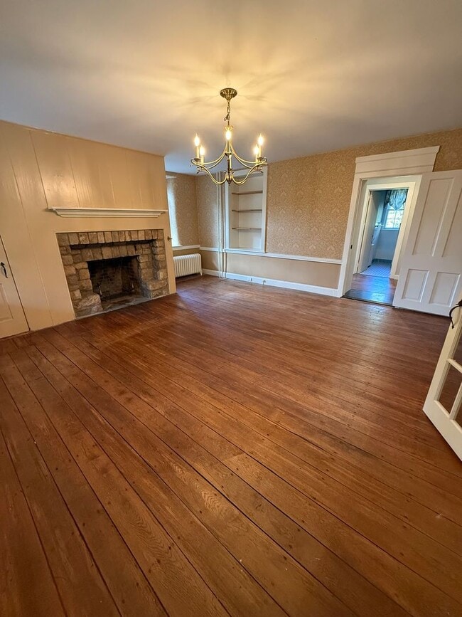 Building Photo - Charming Doylestown Modern Farmhouse