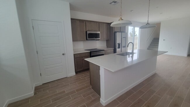 Building Photo - 12533 Camino Glorieta, Bakersfield, CA 93311
