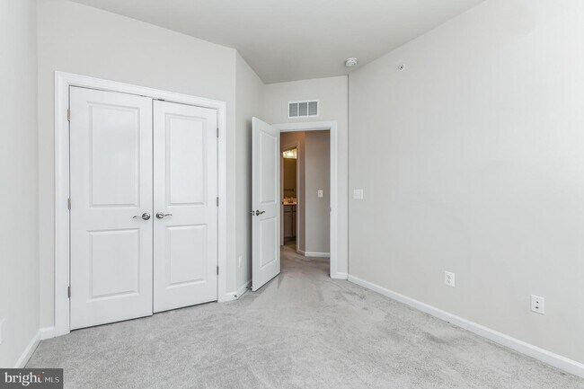 Building Photo - 20763 Heron Landing Dr