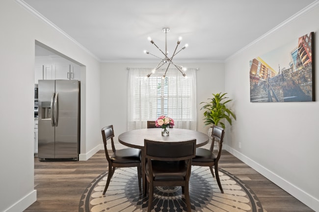 Building Photo - 4 Amherst Ave