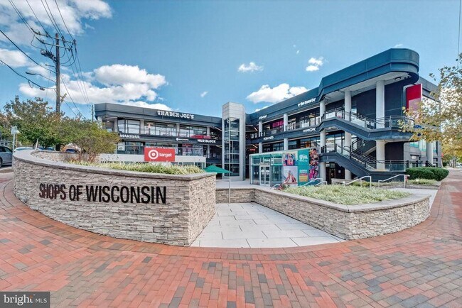 Building Photo - 6820 Wisconsin Ave