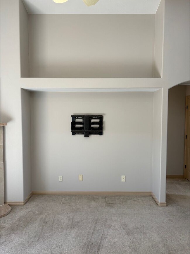 Building Photo - St. George Oasis