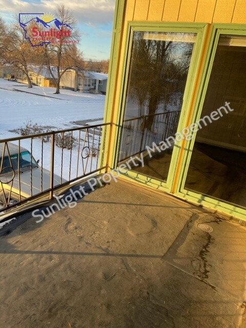 Building Photo - 123 S 12th St W