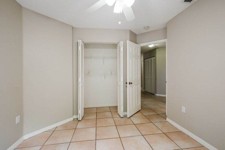 Building Photo - 11657 SW 144th Ave