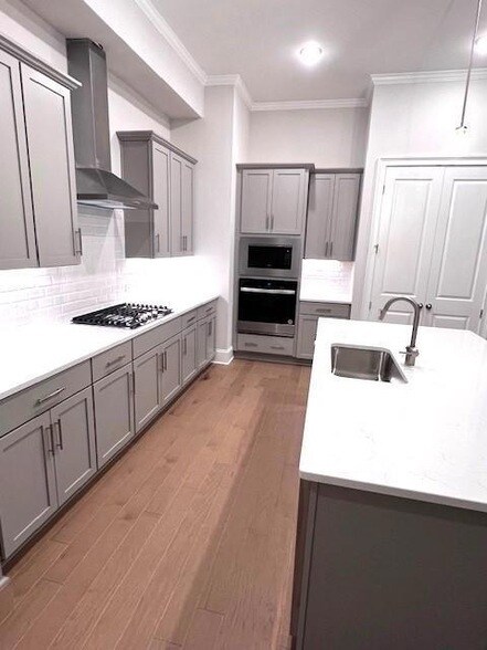 Building Photo - 699 Stickley Oak Way