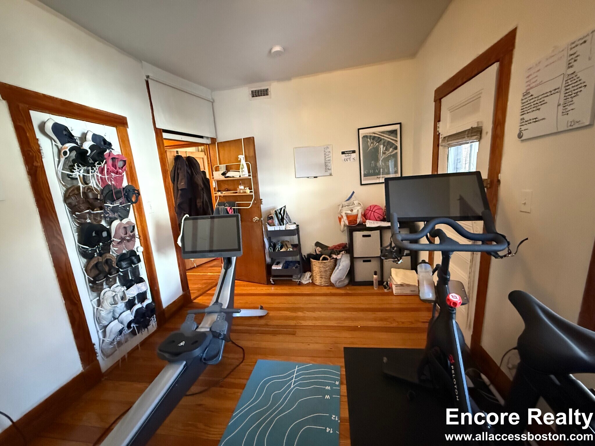 Building Photo - 331 Faneuil St