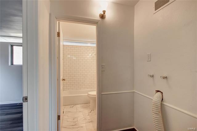 Building Photo - 403 Whitehall Dr