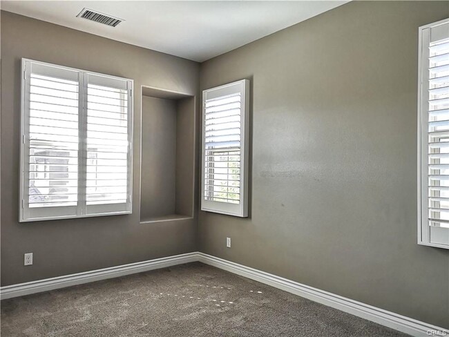 Building Photo - 206 Gaspar