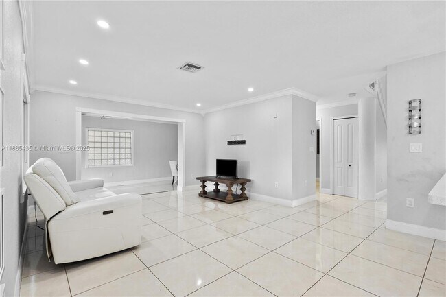 Building Photo - 15823 SW 79th St
