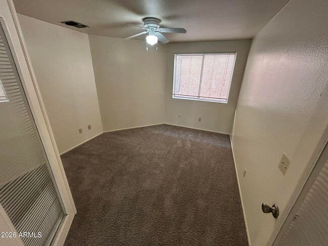 Building Photo - 2120 N Yucca Ct