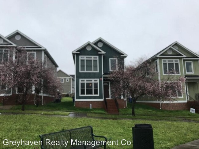 Building Photo - 3 br, 3 bath House - 901 Wall Street