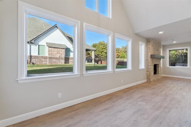 Building Photo - 4212 Abbey Pk Dr