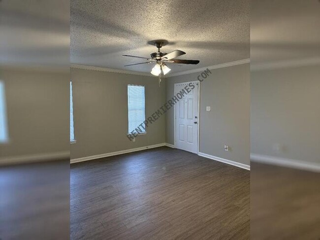 Building Photo - 602 Timber Hill Dr