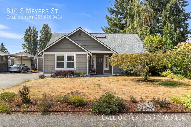 Building Photo - 810 S Meyers St