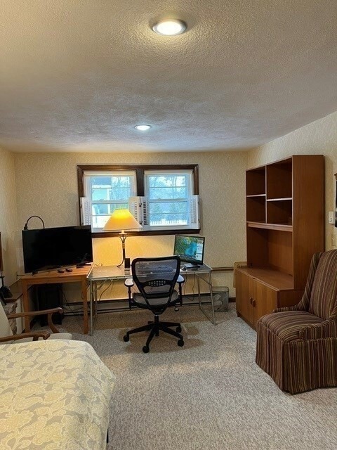 Building Photo - 438 Old Bedford Rd