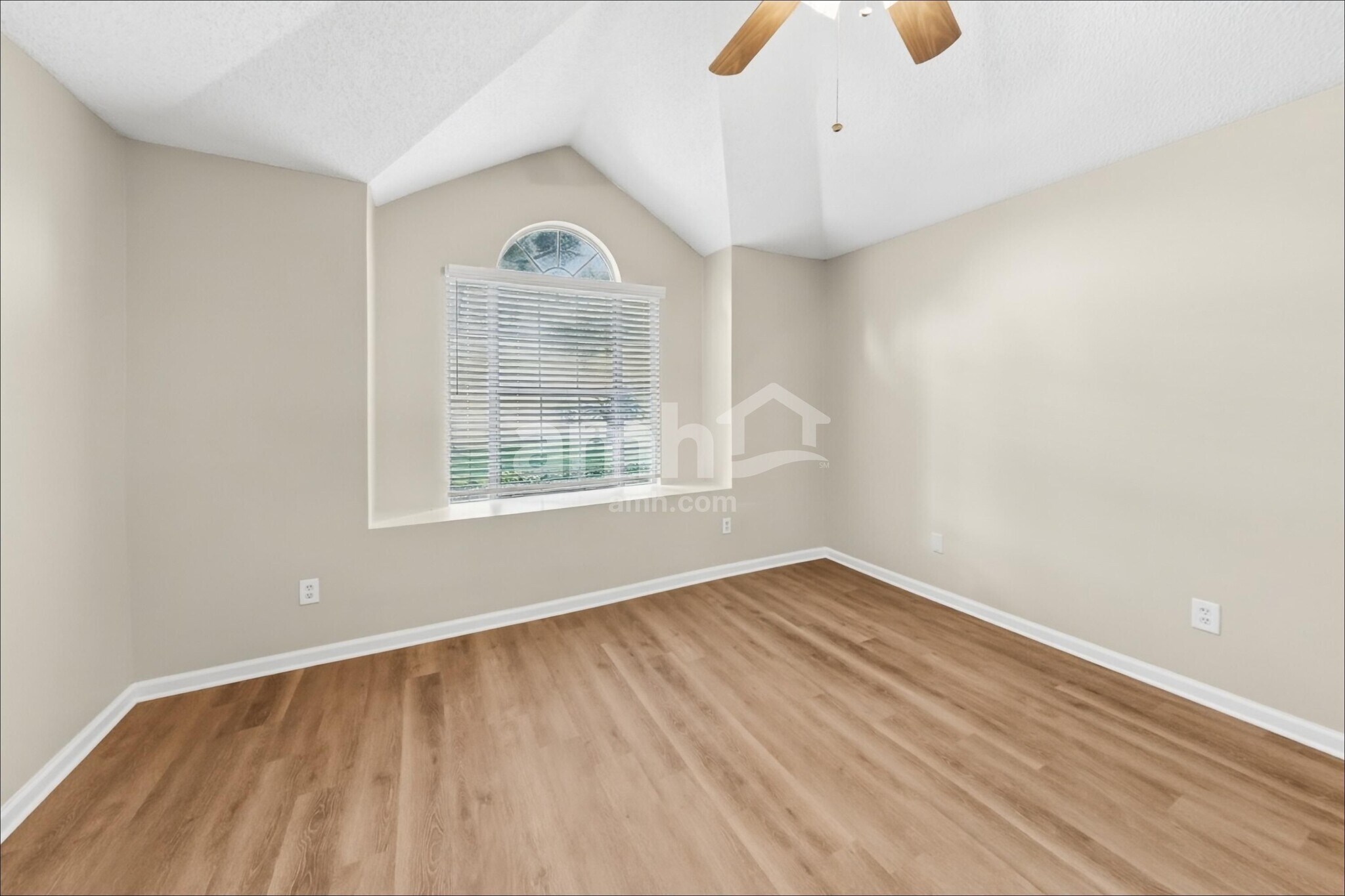Building Photo - 1773 Chandelier Cir E
