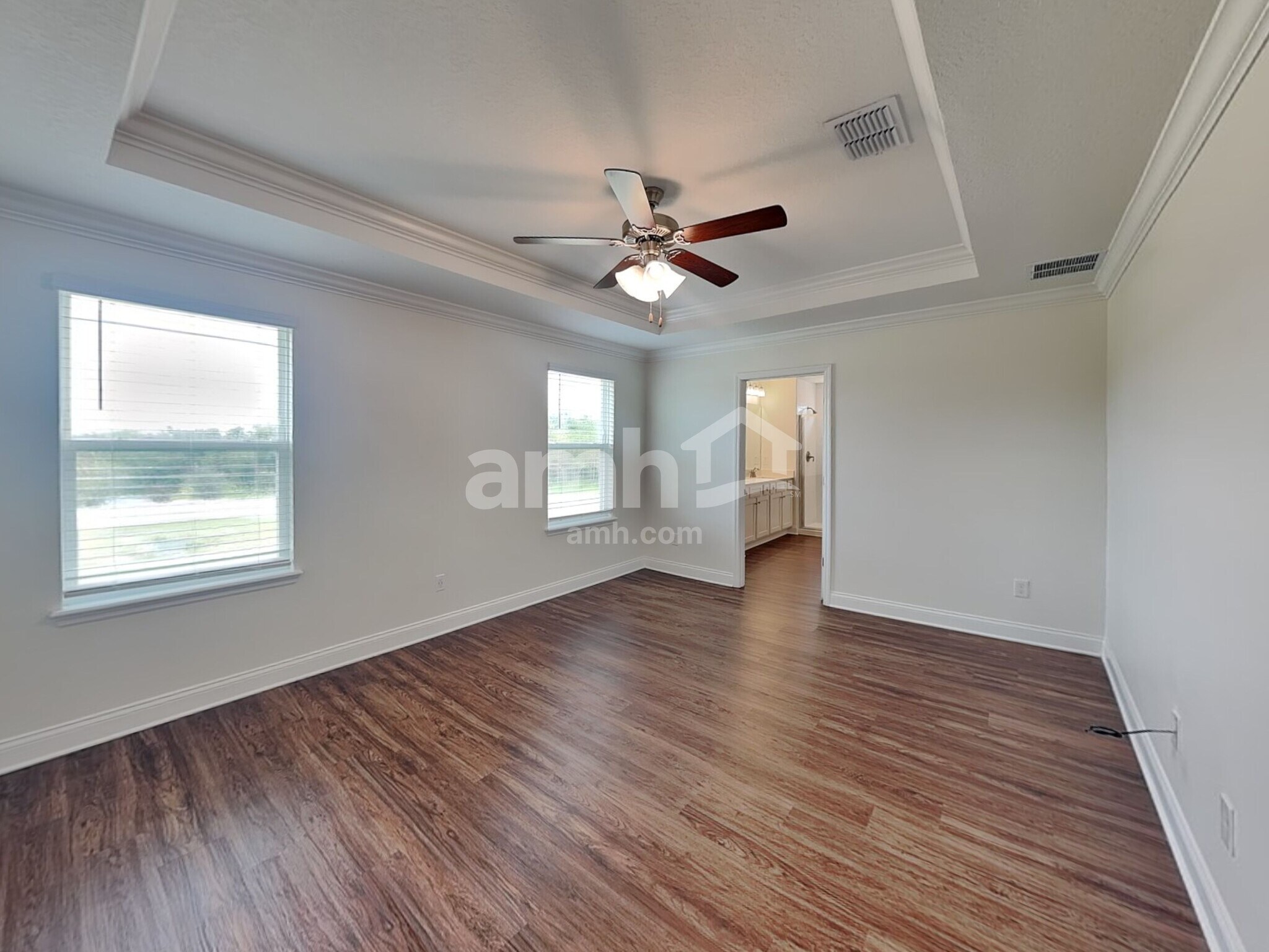 Building Photo - 6086 Little Blf Cir