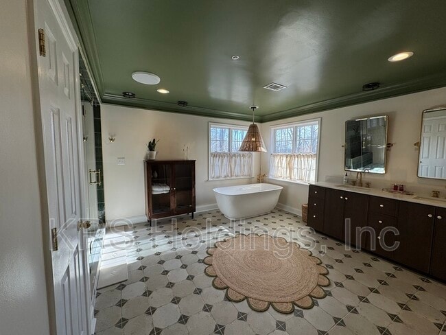 Building Photo - 159 Sanford Ferry Ct