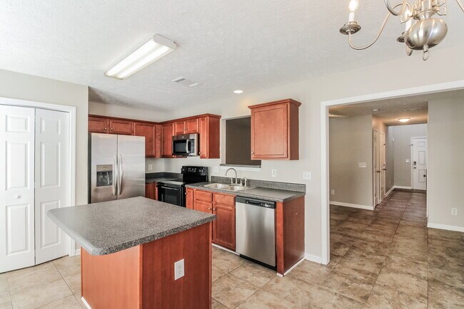 Building Photo - 116 David Bolin Dr