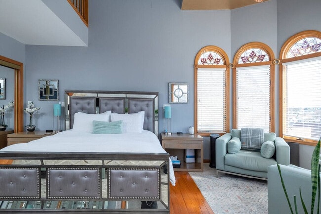 Building Photo - 152 Central Ave