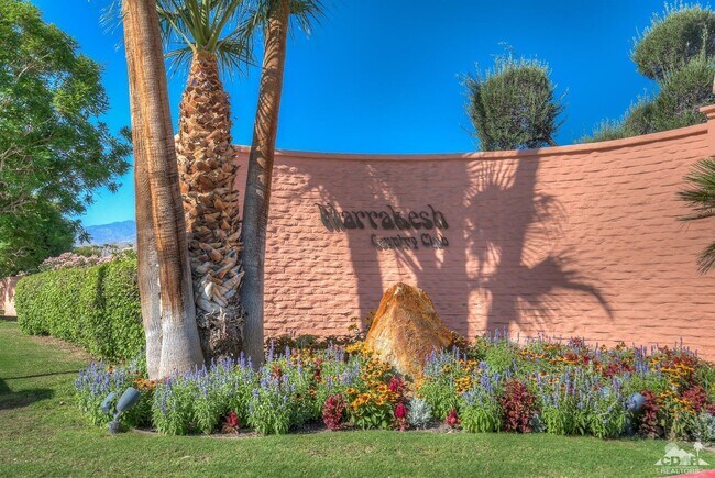 Building Photo - 47423 Medina Dr W