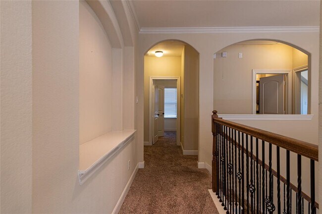 Building Photo - 4855 Bayou St.John
