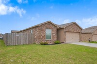 Building Photo - 15203 Brushwood Frst Dr