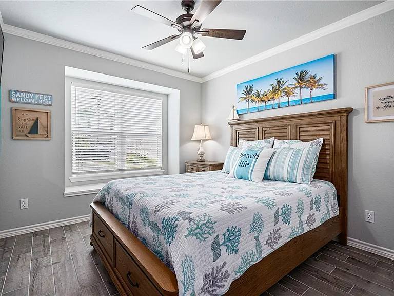 Building Photo - 1814 Seine Dr