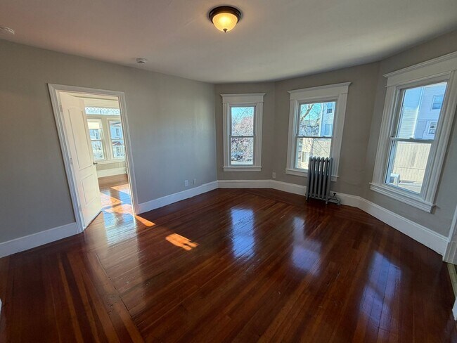 Building Photo - 242-244-244 Orange St