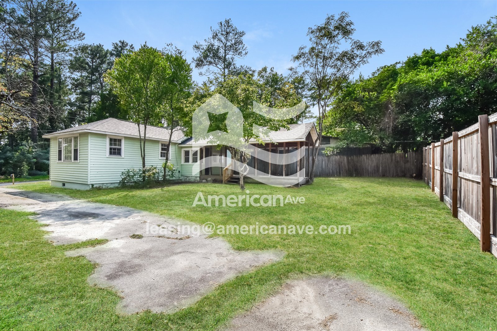 Building Photo - 4011 S Beltline Blvd