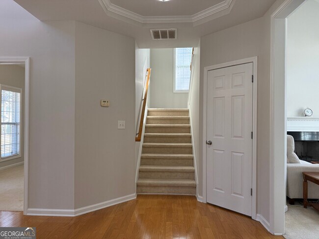 Building Photo - 380 Vine Mountain Way