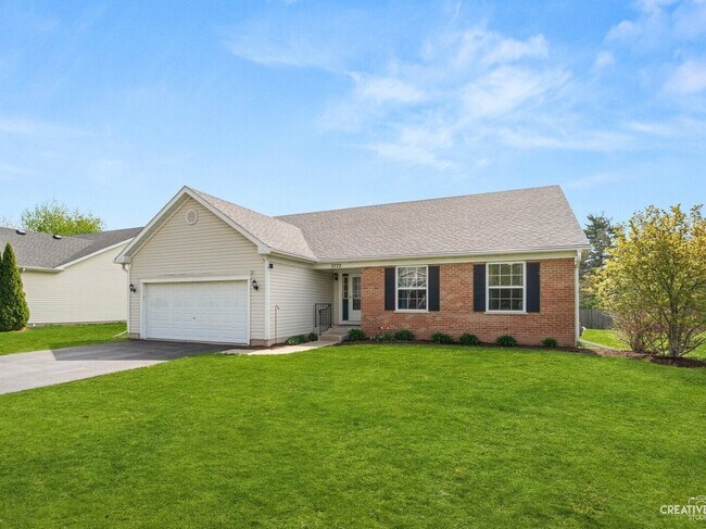 Building Photo - 2772 Cranston Cir