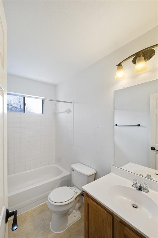 Building Photo - 1725 Zydeco Dr