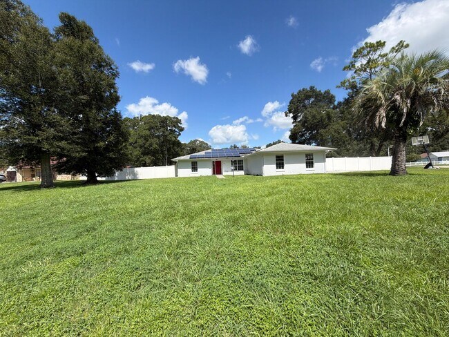 Building Photo - 10024 SW 73rd Terrace