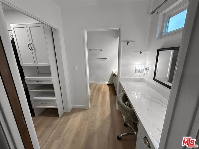 Building Photo - 4445 Don Zarembo Dr