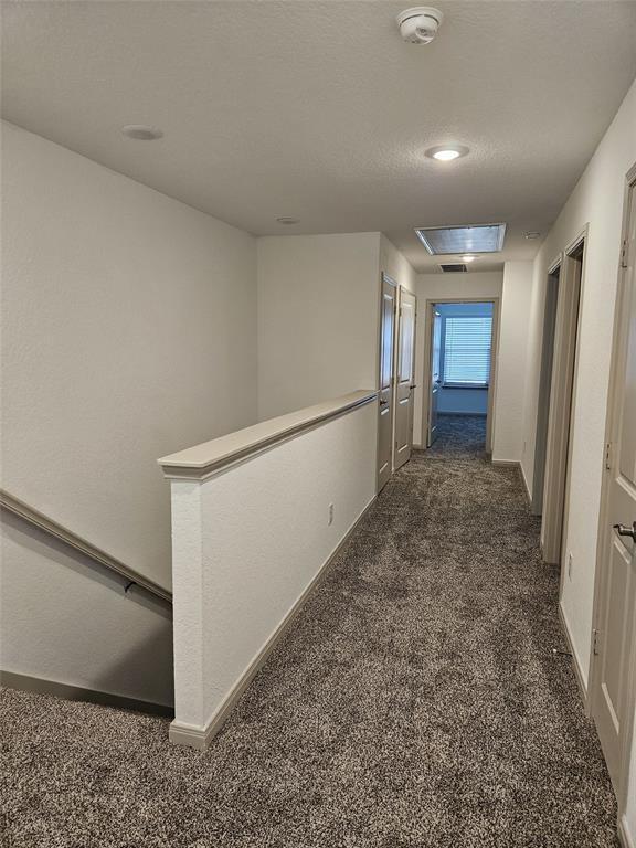 Building Photo - 7516 Magnolia Village